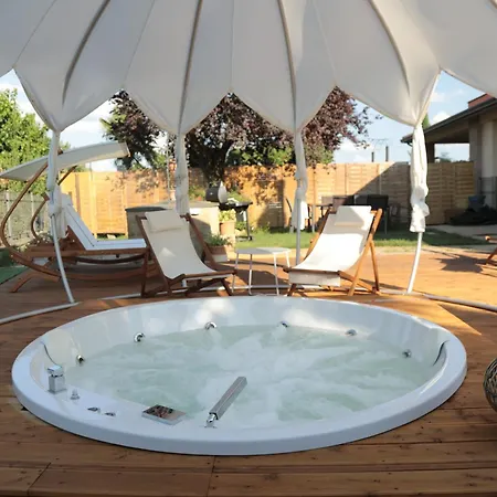 Apartamento Patty Con E Piscina